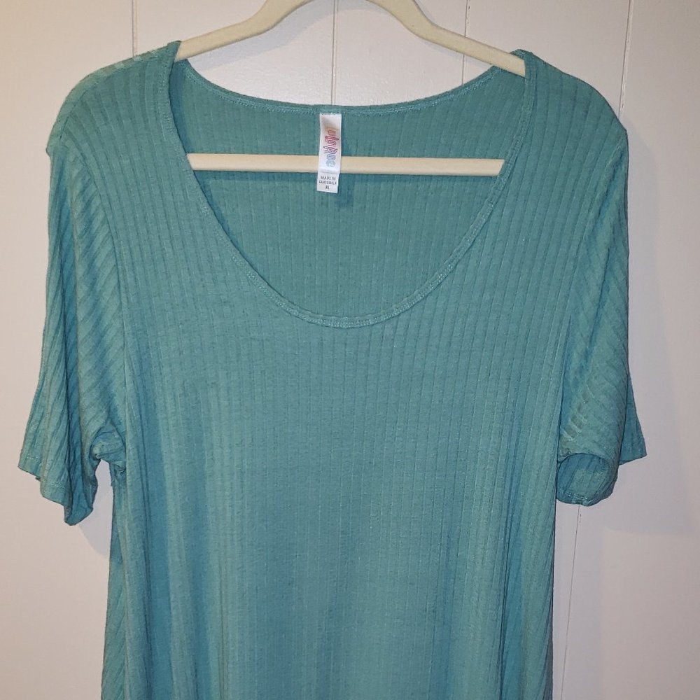 Lularoe XL Perfect Tee